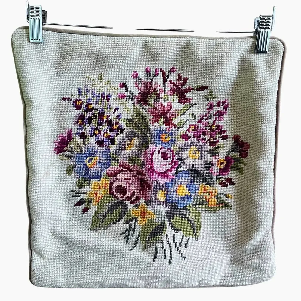 Antique‎ Victorian Gilt & Floral Hand Stitch Needlepoint Pillowcase 15x15 (D486)